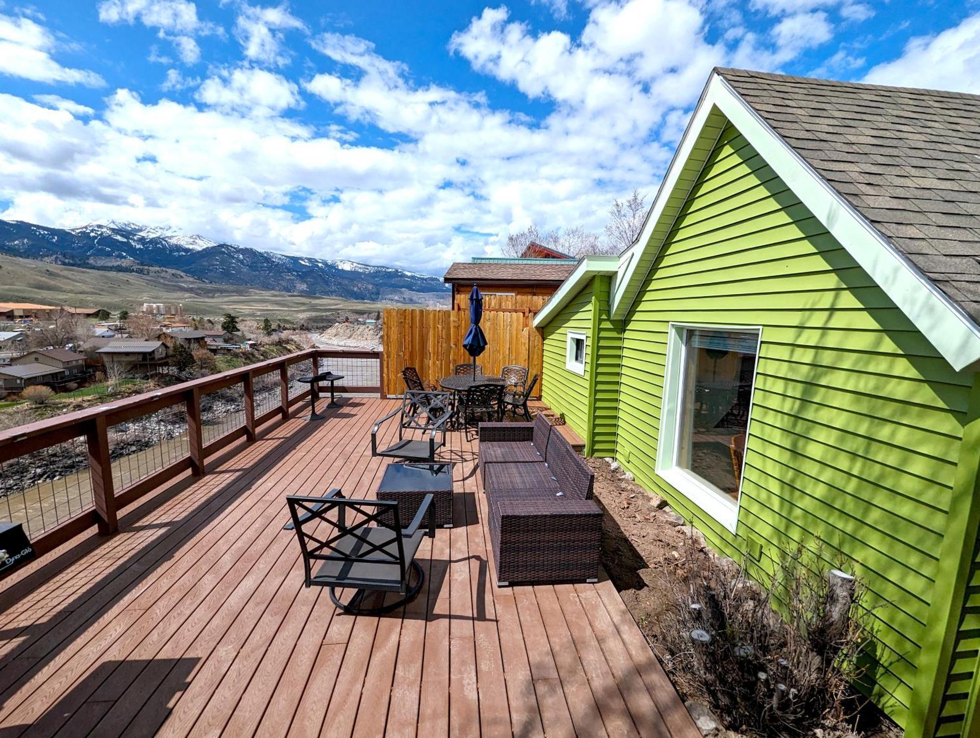 Yellowstone Treasure Guesthouses On The River Gardiner Kültér fotó