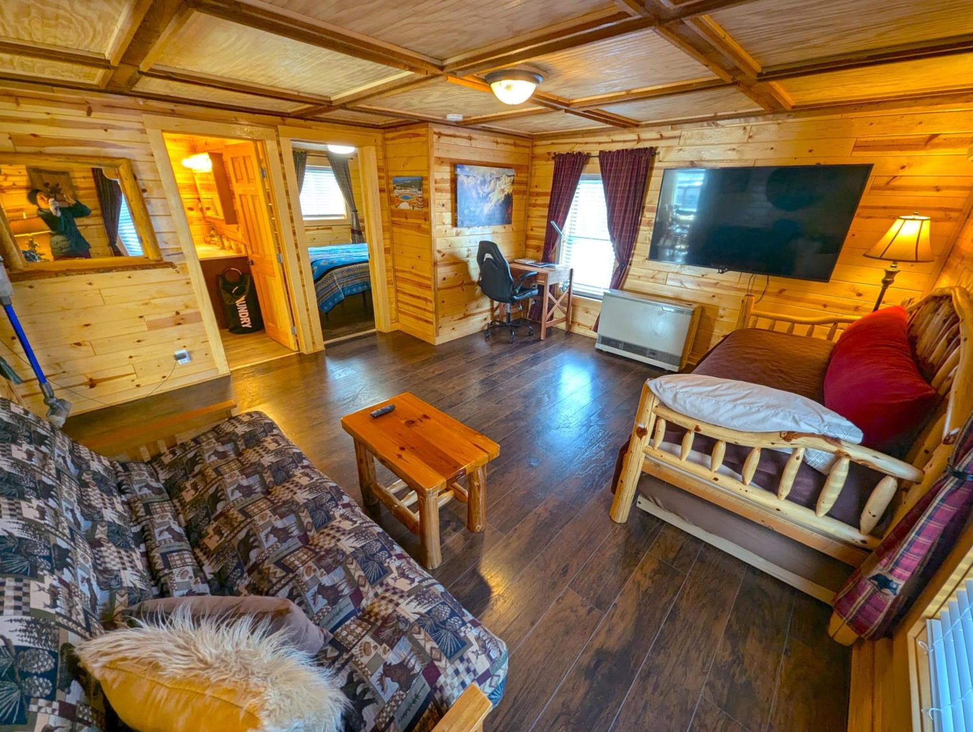 Yellowstone Treasure Guesthouses On The River Gardiner Kültér fotó