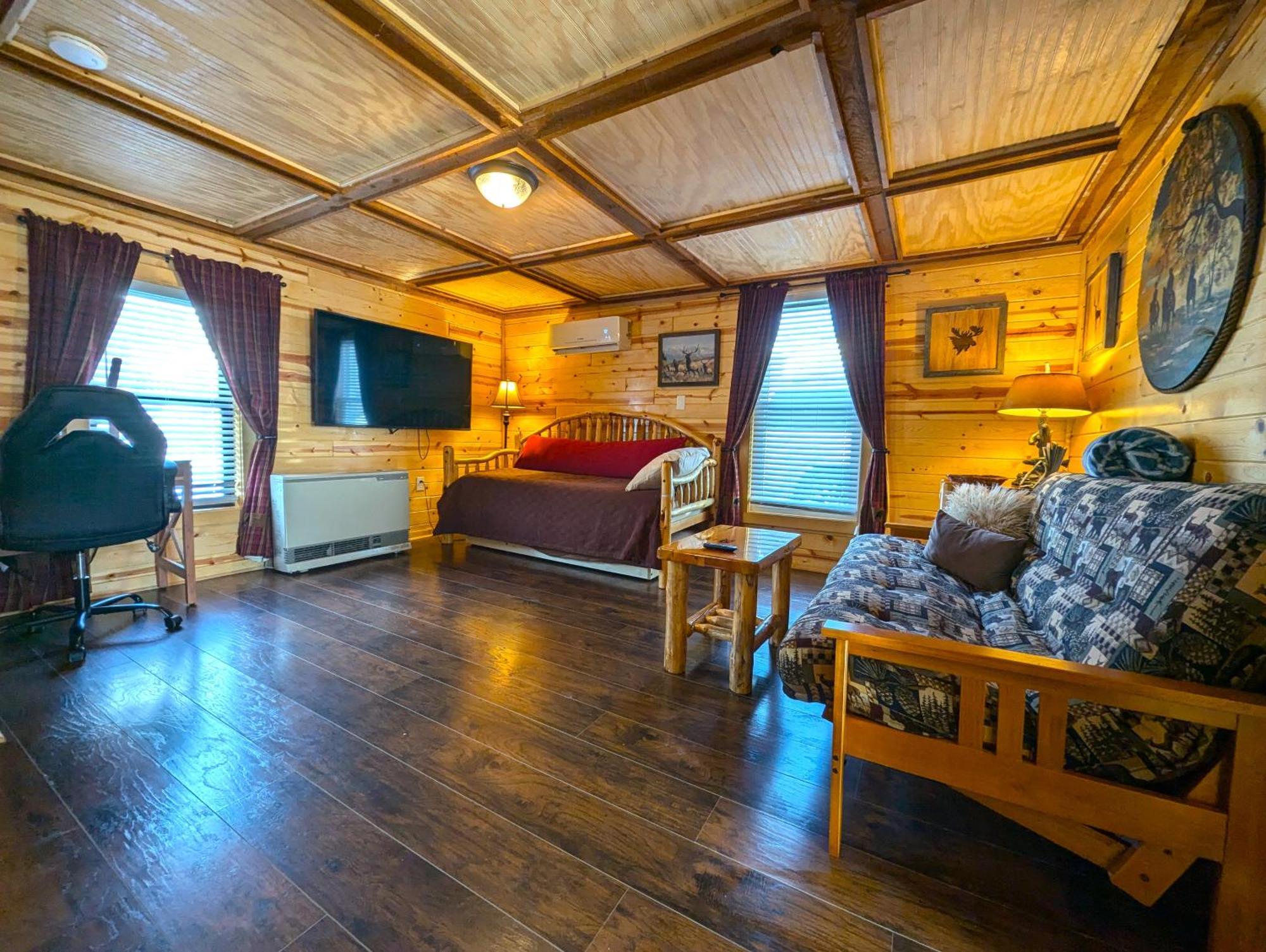 Yellowstone Treasure Guesthouses On The River Gardiner Kültér fotó